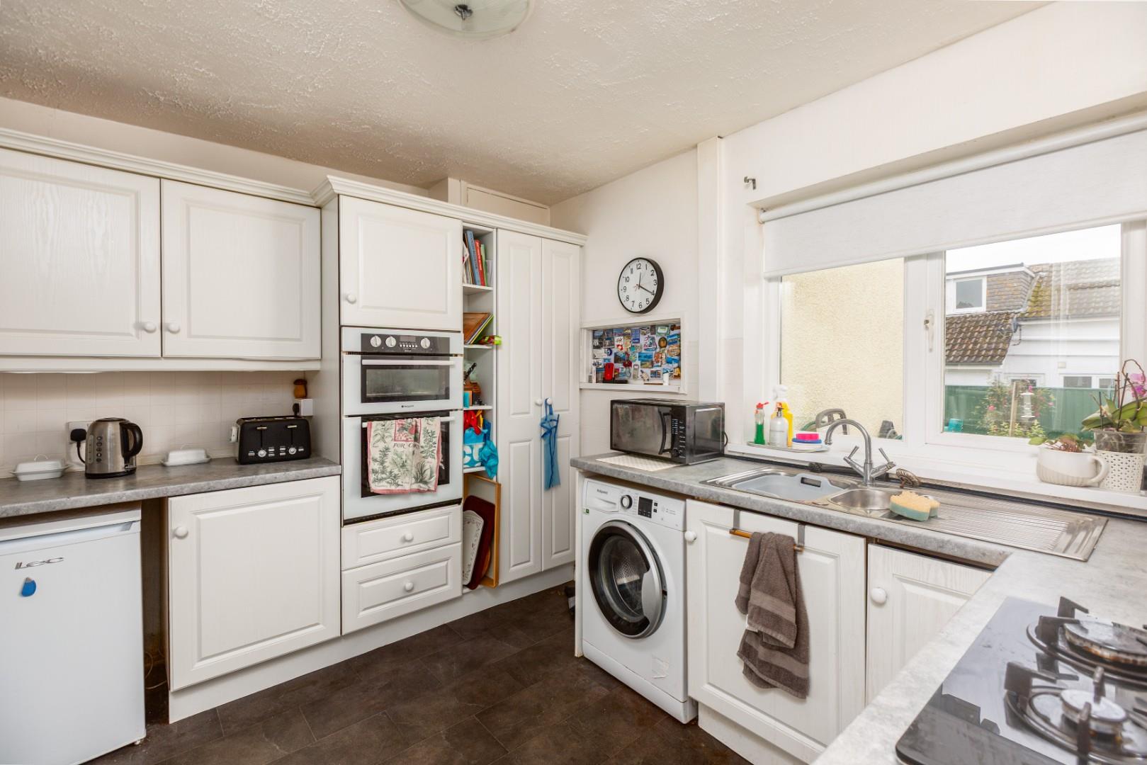 Whitestone Avenue, Bishopston, Murton, Swansea, SA3 3DA